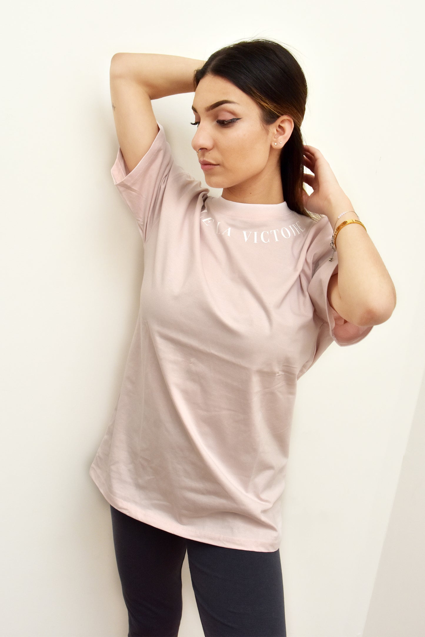 Tee-shirt SLVC CHICAGO LIGHT PINK Oversized logo texte blanc (Unisex)