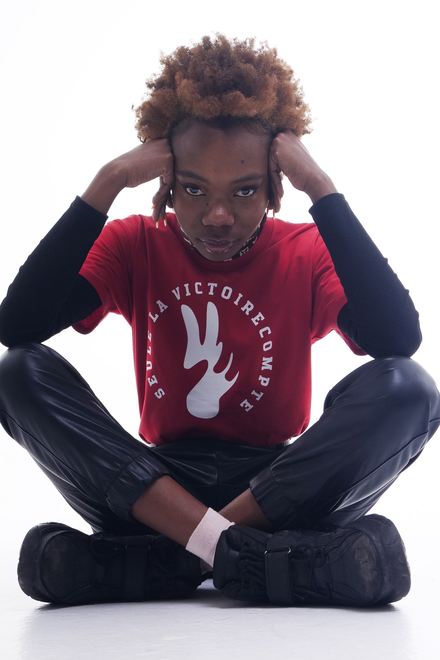 Tee-shirt femme SLVC AUTHENTIK RED grand logo rond blanc