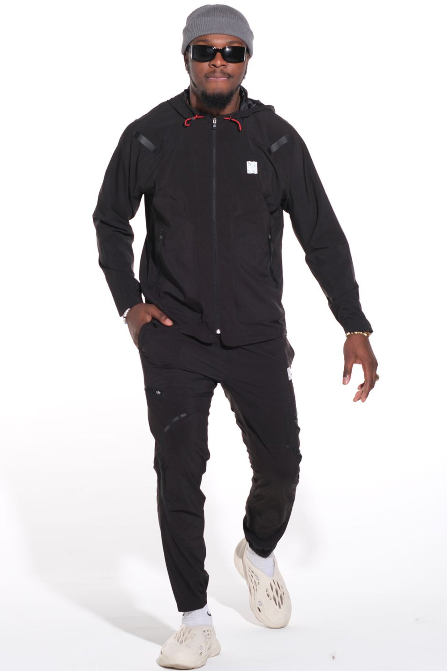 ENSEMBLE JOGGING SLVC BLACK STREET AVEC PETIT LOGO BLANC